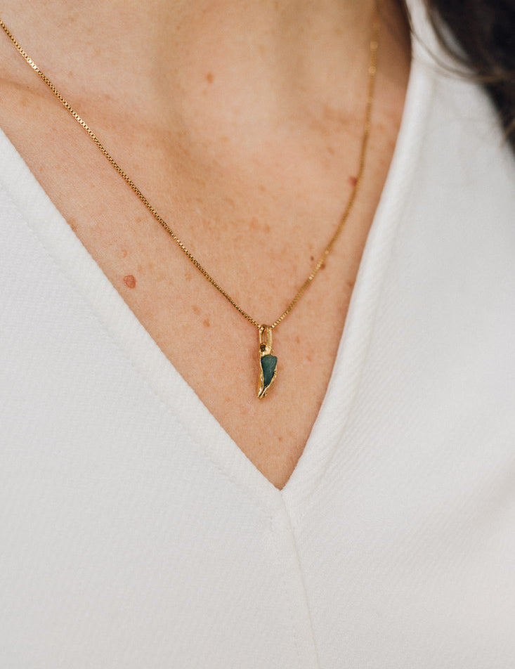 Coccon necklace