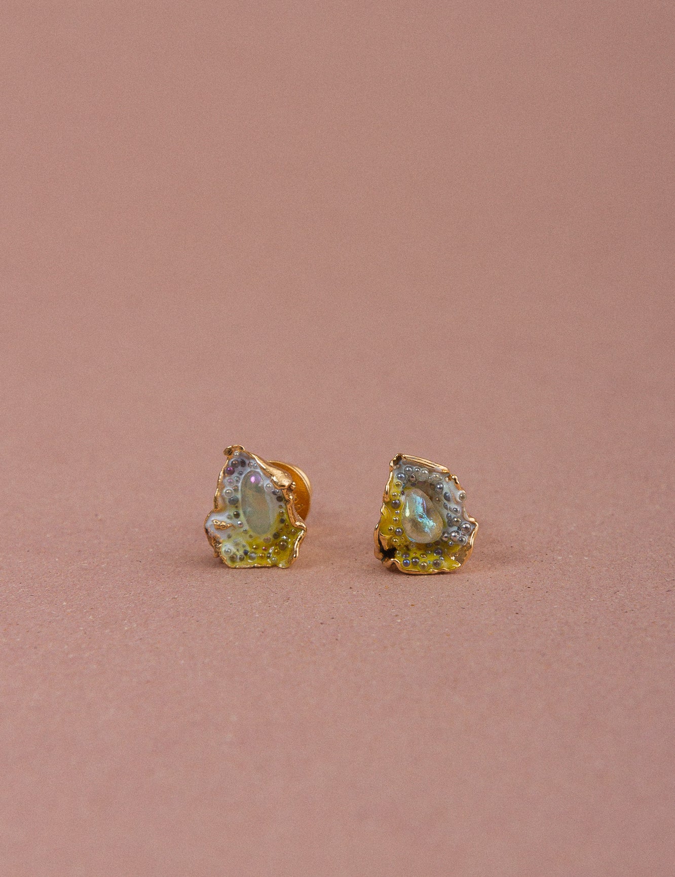 Cucu Stud Earrings