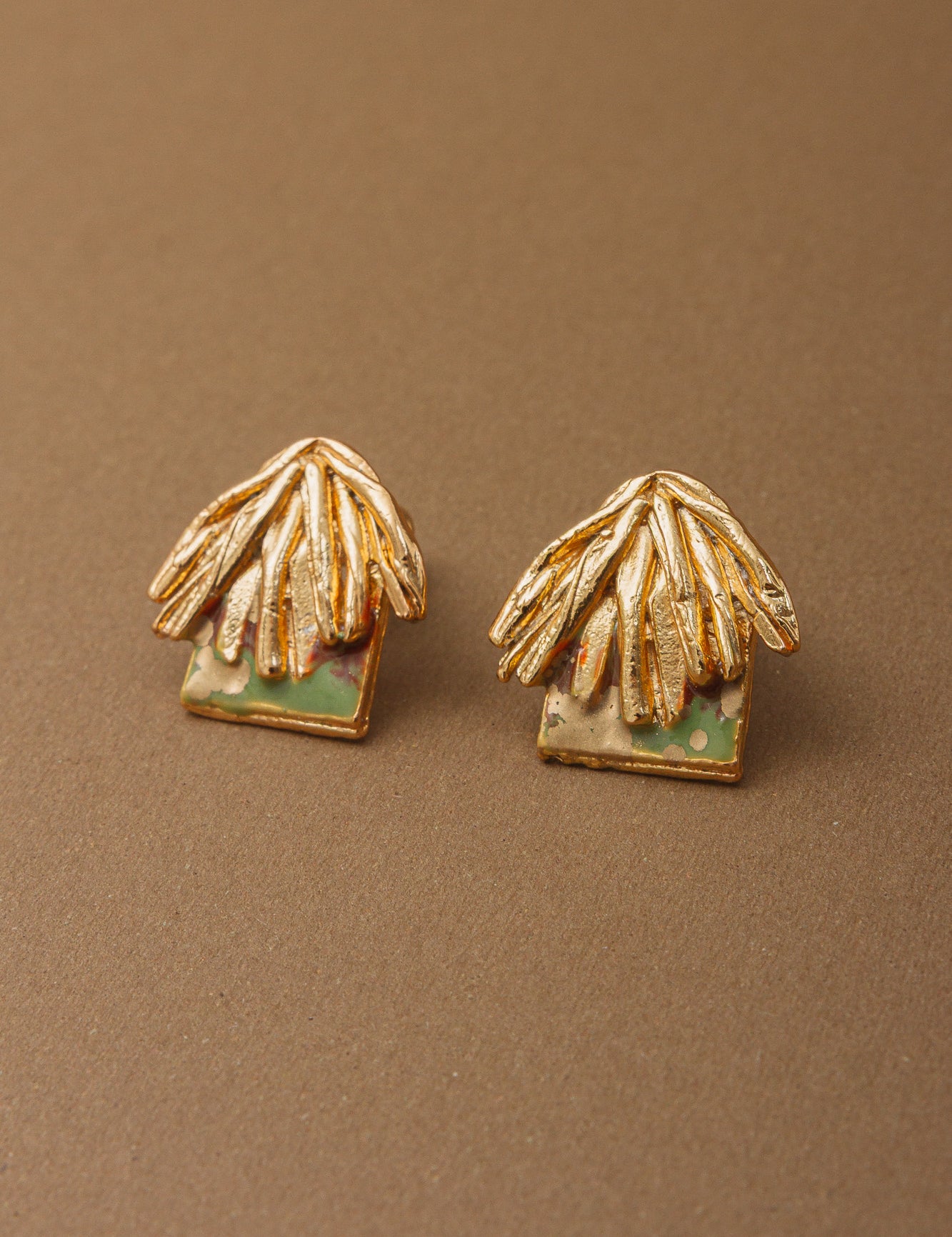 Maloka Roof Stud Earrings